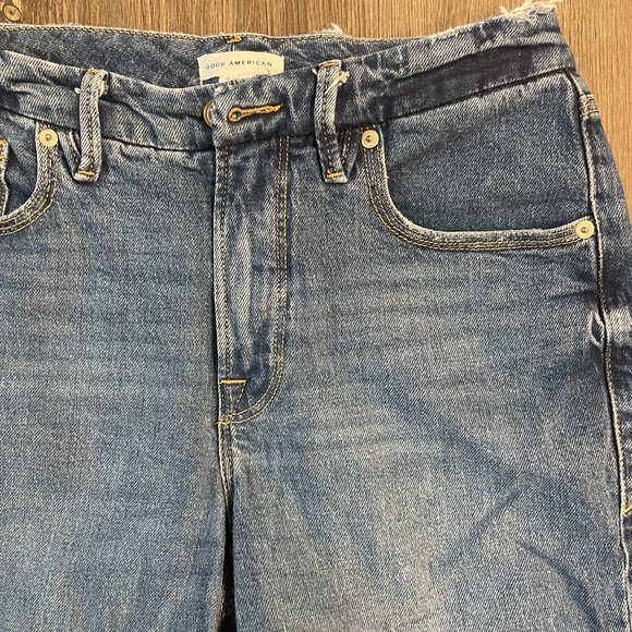 Good American Good Legs Straight Jeans, Size 2 - Picture 5 of 6